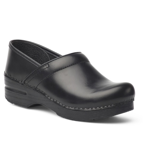 Dansko Professional in Black - Picture 1 of 16